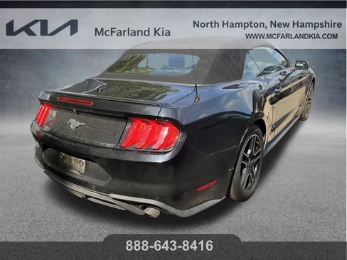 Used 2020 Ford Mustang Premium RWD image 4