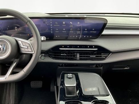 New 2026 Buick Enclave Sport Touring w/ Power Package image 8