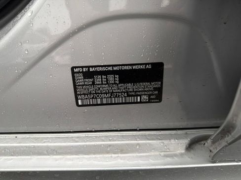 Used 2021 BMW 330e w/ Driving Assistance Package image 17