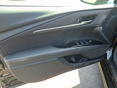 Used 2026 Toyota Camry LE image 14