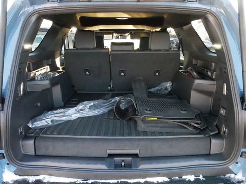 Certified 2025 Toyota 4Runner TRD Off-Road Premium image 18