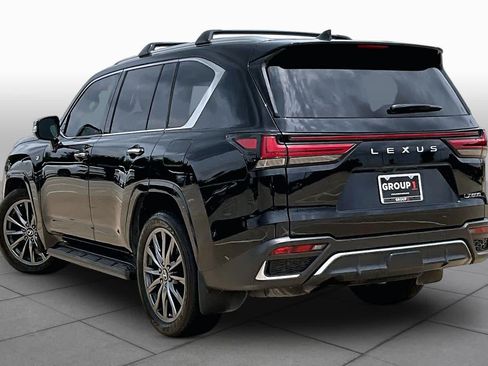 Used 2023 Lexus LX 600 F Sport w/ Accessory Package (Z1) AWD/4WD image 12