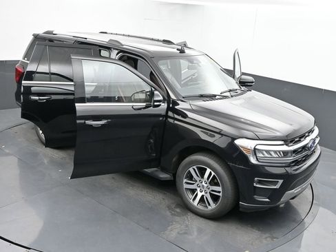 Used 2024 Ford Expedition Limited AWD/4WD image 67
