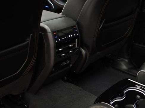 Used 2024 Jeep Grand Cherokee L Summit image 17