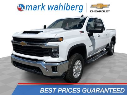 Used 2024 Chevrolet Silverado 2500 LT