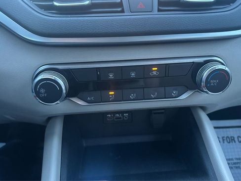 Used 2019 Nissan Altima 2.5 S image 29