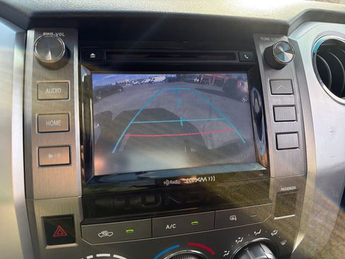 Used 2015 Toyota Tundra SR5 AWD/4WD image 21