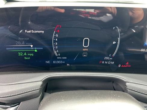 Used 2024 Cadillac XT4 Premium Luxury FWD image 7