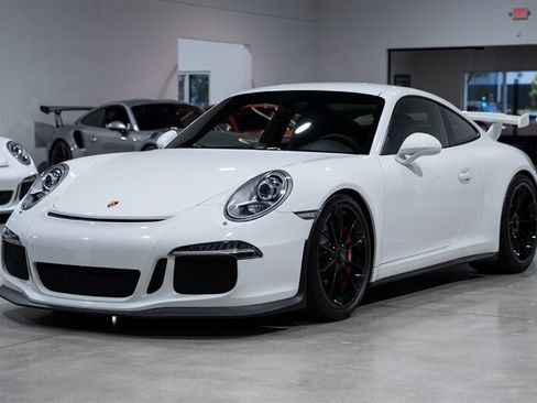 Used 2015 Porsche 911 GT3 RWD image 10