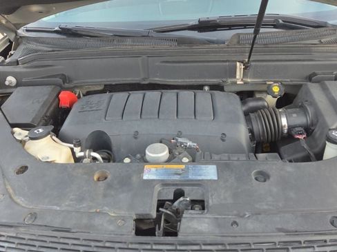 Used 2011 GMC Acadia SLE image 33