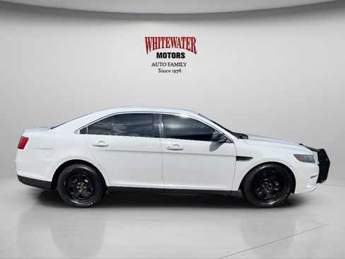Used 2015 Ford Taurus Police Interceptor AWD image 4