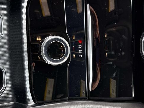 New 2026 Jeep Grand Cherokee Limited RWD image 25