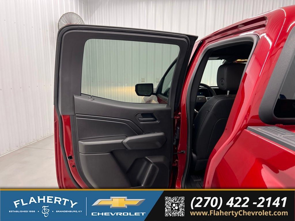 New 2026 Chevrolet Colorado Trail Boss AWD/4WD image 10