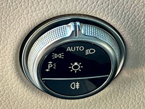 Certified 2026 Mercedes-Benz GLC 300 4MATIC image 30