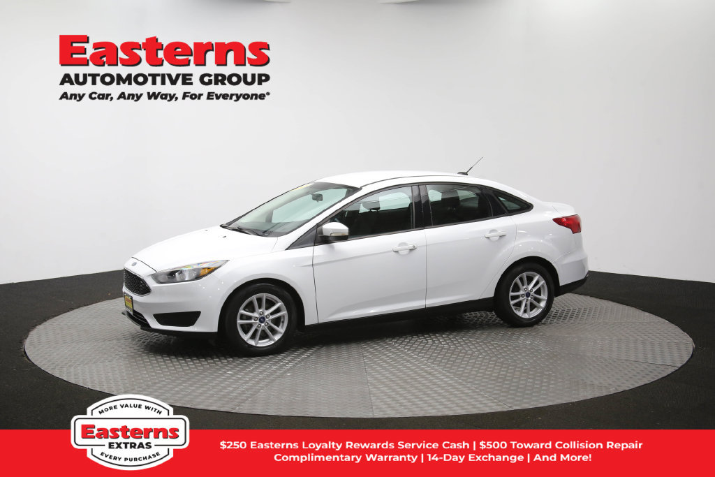 Used 2018 Ford Focus SE w/ Cold Weather Package FWD image 57