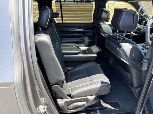Used 2024 Jeep Grand Wagoneer L Series II w/ Quick Order Packagew 28T AWD/4WD image 11
