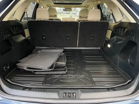 Used 2019 Ford Edge SEL w/ Equipment Group 201A image 45