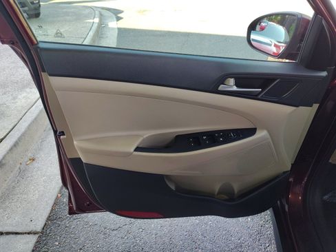 Used 2018 Hyundai Tucson SE w/ Cargo Package FWD image 20