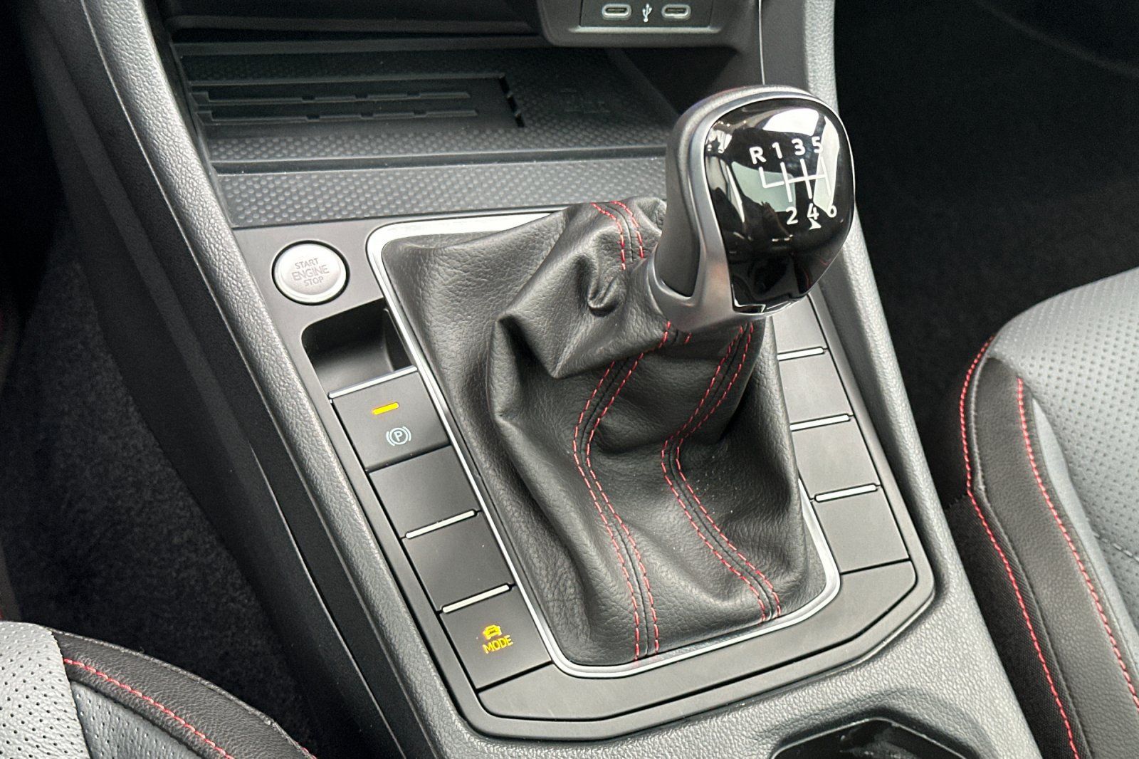 Used 2026 Volkswagen Jetta GLI Autobahn FWD image 21