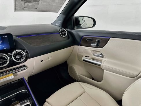 New 2026 Mercedes-Benz GLA 250 image 25