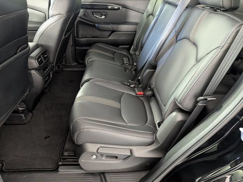Used 2025 Honda Pilot EX-L image 26