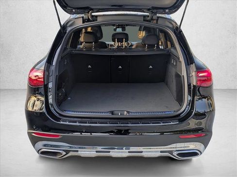 Used 2026 Mercedes-Benz GLC 300 4MATIC image 6