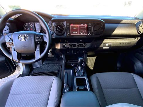 Certified 2020 Toyota Tacoma SR image 13