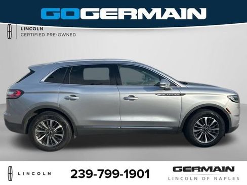 Certified 2022 Lincoln Nautilus Reserve image 8