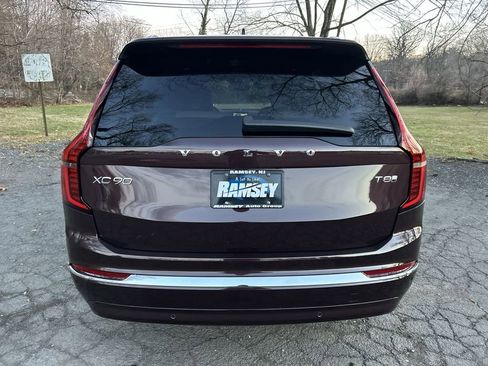 Certified 2025 Volvo XC90 T8 Ultra image 27