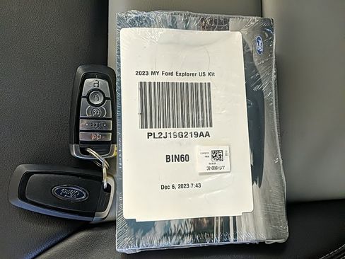 Used 2023 Ford Explorer XLT w/ Equipment Group 202A image 31