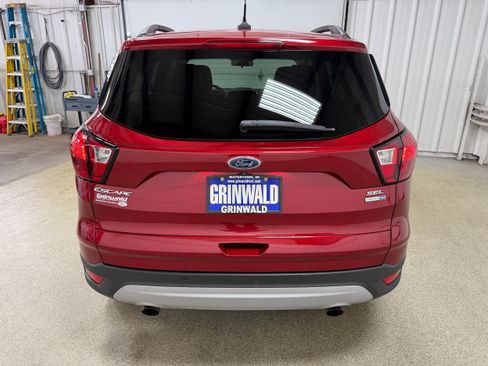 Certified 2019 Ford Escape SEL AWD/4WD image 28