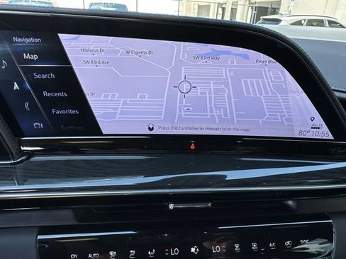 Certified 2024 Cadillac Escalade ESV Premium Luxury RWD image 26