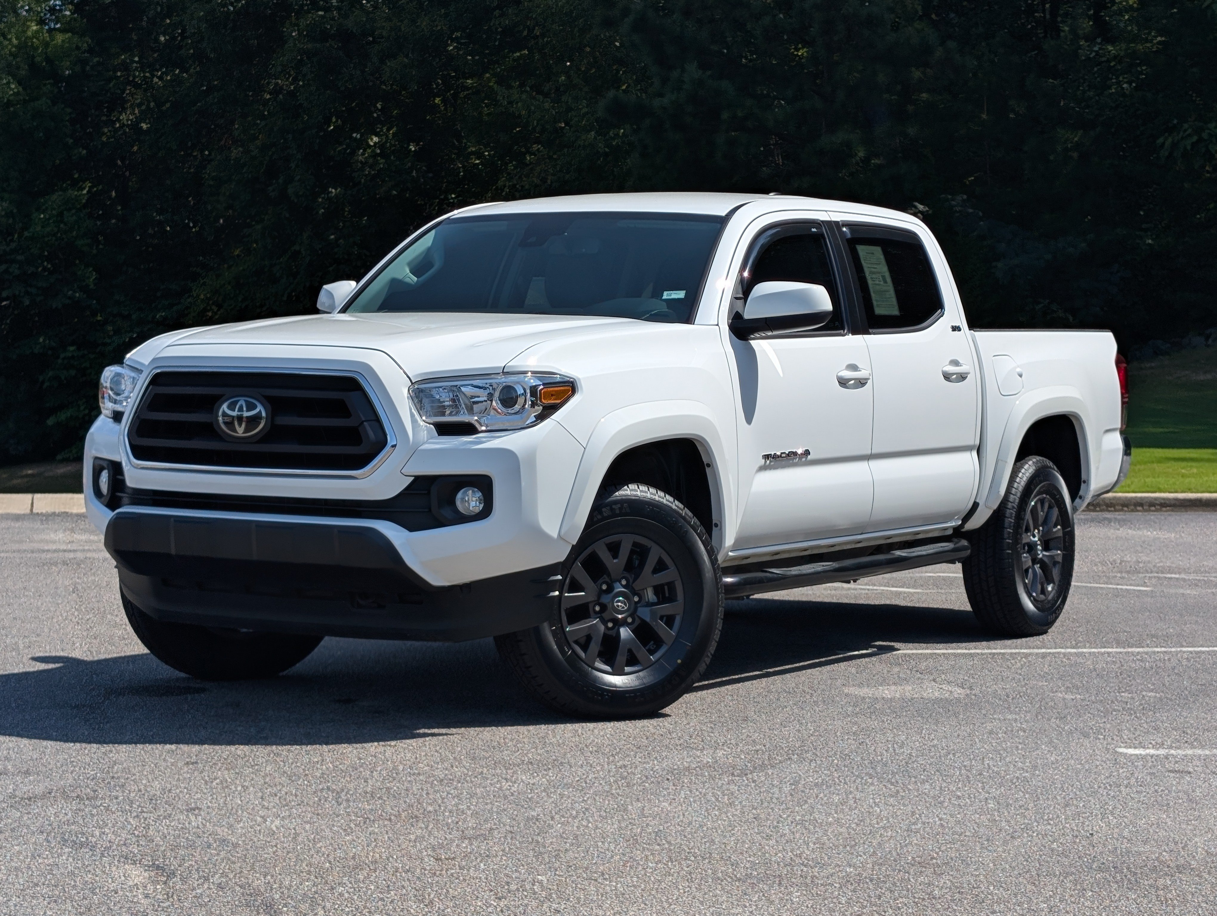 Used 2021 Toyota Tacoma SR5 RWD image 4