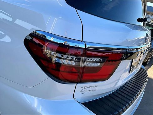 Used 2021 Nissan Armada Platinum w/ Captain's Chairs Package image 27