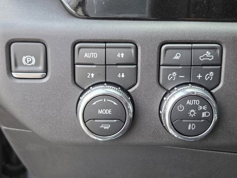 New 2025 GMC Sierra 1500 Elevation w/ Elevation Premium Package image 13