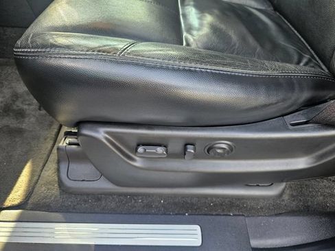 Used 2007 Chevrolet Avalanche LTZ w/ LTZ Preferred Equipment Group RWD image 21