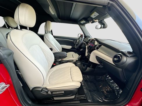 Used 2024 MINI Cooper S FWD image 25