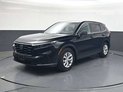 Used 2024 Honda CR-V LX image 8