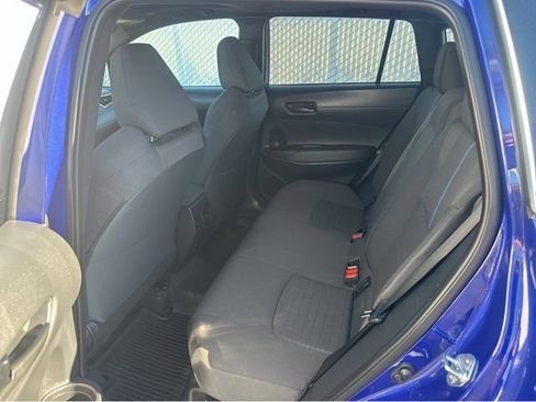 Used 2024 Toyota Corolla Cross SE image 17