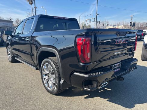 Used 2024 GMC Sierra 1500 Denali image 6