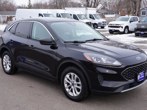 Used 2022 Ford Escape SE image 7