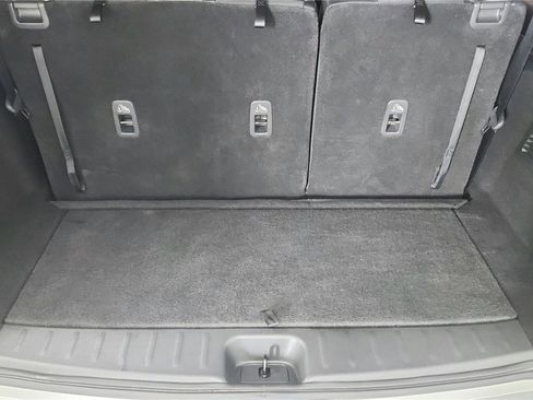 Used 2024 Nissan Pathfinder SL image 20