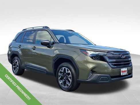 Used 2026 Subaru Forester Premium AWD/4WD image 1
