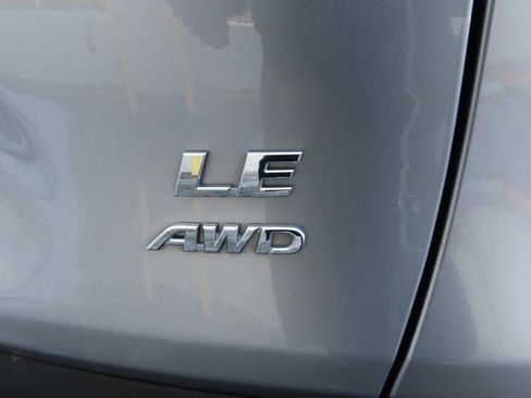 Used 2024 Toyota RAV4 LE image 16