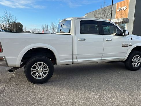 Used 2018 RAM 3500 Laramie image 8