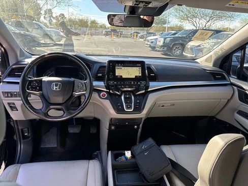 Used 2018 Honda Odyssey EX-L image 8