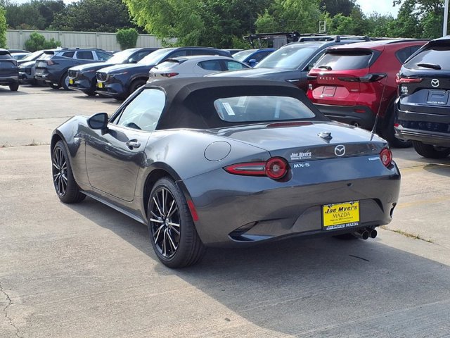 New 2026 MAZDA MX-5 Miata Grand Touring RWD image 2