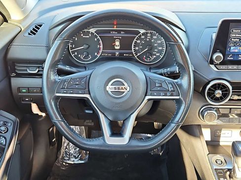Used 2022 Nissan Sentra SV image 21