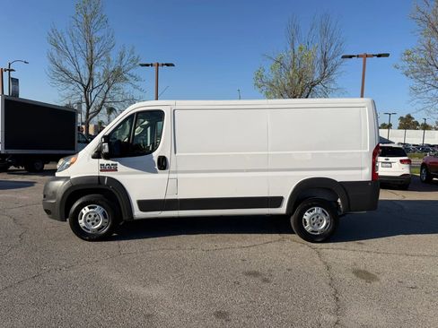 Used 2018 RAM ProMaster 1500 w/ Interior Convenience Group image 6