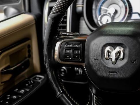 Used 2019 RAM 2500 Limited AWD/4WD image 18